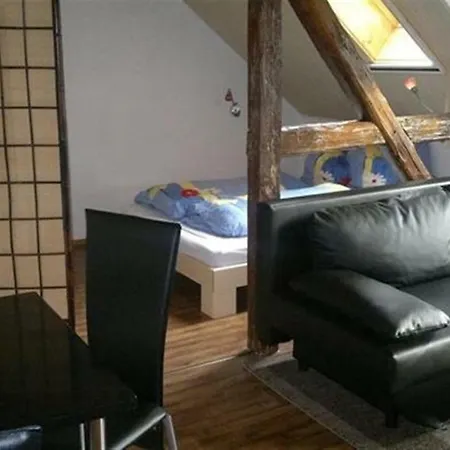 Bucksch Apartment *
